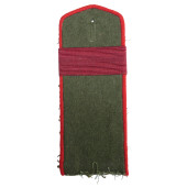 RKKA artillery senior sergeant shoulder board, model 1943  