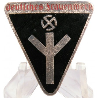 Знак члена немецкой женской организации Deutsche Frauenwerk- Доймер. Espenlaub militaria