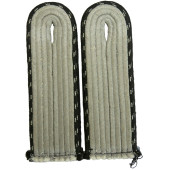 Wehrmacht Panzerpionier (armoured pioneers) shoulder boards