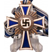 1938 Croix d'honneur de la Mère allemande de 3e classe. Bronze