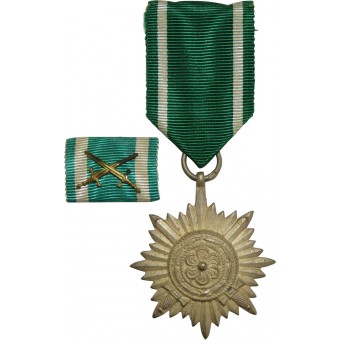 El premio para los pueblos de Oriente por su valor de segunda clase en silveк w / barra de la cinta. Espenlaub militaria