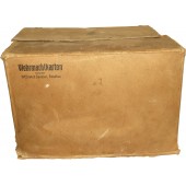 Kartonnen verpakking voor 10 blikken Duits brood in blik voor de Wehrmacht, juni 1943