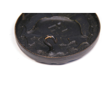 Verwundetenabzeichen 1939 badge, black. Espenlaub militaria