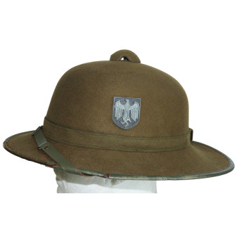 German tropical felt helmet with zinc emblems, 1942. Espenlaub militaria