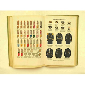 Library of German officer- The reserve officer. Espenlaub militaria