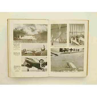 Libro Propaganda sulle attività della Forza Aerea del Terzo Reich -Luftwaffe. Espenlaub militaria