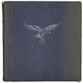Flygande framsida. Luftwaffe-bok