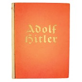 Valokuva-albumi, jossa Adolf Hitler kuvissa