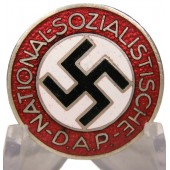 Gustav Hähl NSDAP Membership Badge M1/62 RZM