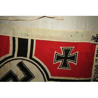 Bandera de batalla de la Kriegsmarine con el gallardete de comandante del submarino U-407. Espenlaub militaria