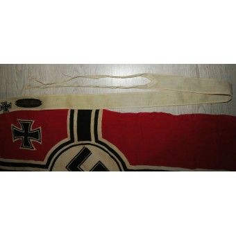 Bandera de batalla de la Kriegsmarine con el gallardete de comandante del submarino U-407. Espenlaub militaria