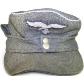 Gorra de oficial de gabardina de paño de lana M 43 comprada por particulares.