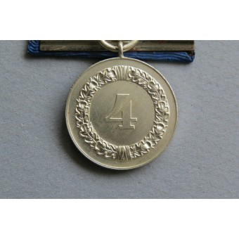Medalla de servicio, de 4 años en la Wehrmacht, la Luftwaffe variante.. Espenlaub militaria