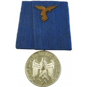 Medalla de servicio, 4 años en la Wehrmacht, variante Luftwaffe.