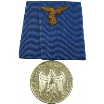 Médaille de service 4 ans en Wehrmacht, variante Luftwaffe.. Espenlaub militaria