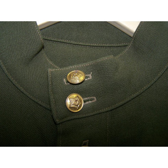 Офицерская гимнастерка образца 1943 г. Майор артиллерии или бронетанковых войск. Espenlaub militaria