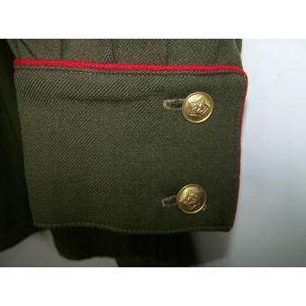 Офицерская гимнастерка образца 1943 г. Майор артиллерии или бронетанковых войск. Espenlaub militaria