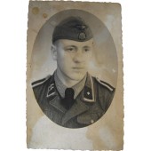 Lettische 15. Division der Waffen-SS Soldaten Portraitfoto