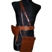 Set of commander’s leather equipment: belt, straps, holster, mapcase. Rare!