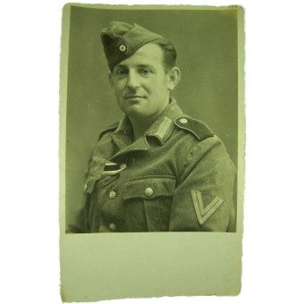 Obergefreiter -heer WW2-periode gemaakt studiofoto. Espenlaub militaria