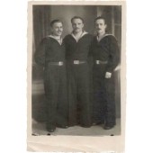 Punaisen laivaston rannikkotykistön henkilökunnan kuva ennen sotaa.