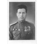 Foto från andra världskriget av sovjetisk överste. Högkvarteret markerat