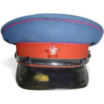 Soviet M35, NKVD troops visor hat, dated 1952. Near mint.. Espenlaub militaria