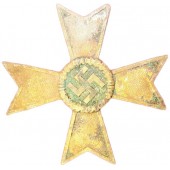 Deutsches KVK2-Kreuz aus dem Zweiten Weltkrieg im Reliktzustand.