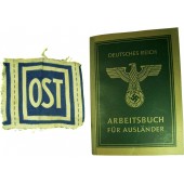 Ensemble de travailleurs allemands de l'Est comprenant un carnet d'identité et un écusson de poitrine OST