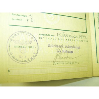 Ostarbeiter-Set mit Ausweisbuch und OST-Brustabzeichen. Espenlaub militaria