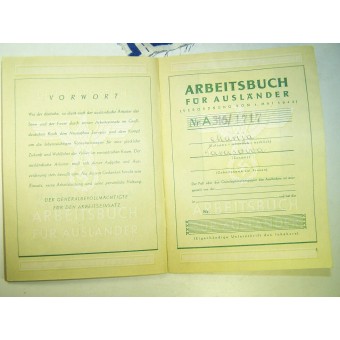 Tysk östarbetaruppsättning med ID-bok och OST-bröstlapp. Espenlaub militaria