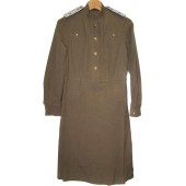 Sovjetisk M 43-uniform för kvinnor