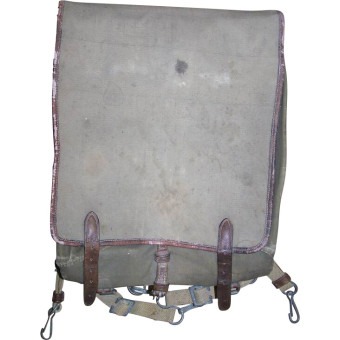 M 35 officers back pack in good condition