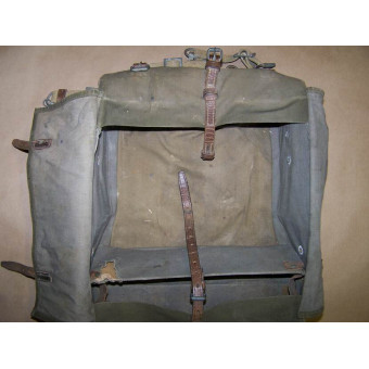 M 35 officers back pack in good condition