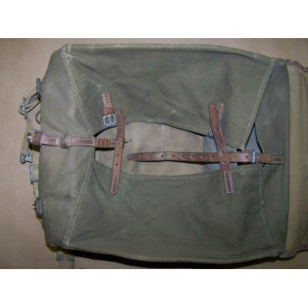 M 35 officers back pack in good condition