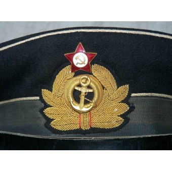 Sovjetisk officersmössa tillverkad i Tyskland 1945. Espenlaub militaria