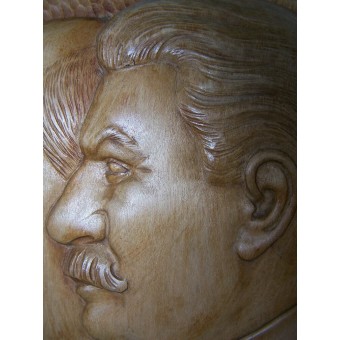 Houten Made Wall Plaque met Stalin en Lenin, uniek item, super!. Espenlaub militaria