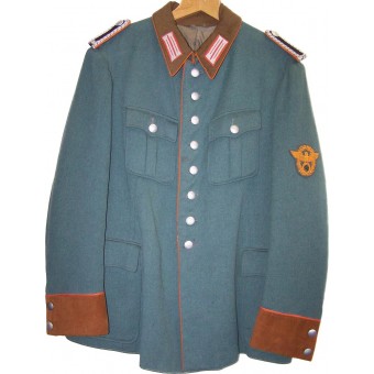 3. valtakunnan Gendarmerie Wachmeister Private Ostettu tunika. Espenlaub militaria