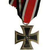 Cruz de hierro de 2ª clase sin marcar