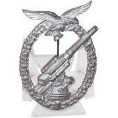 Merkki - Flakkampfabzeichen der Luftwaffe. Kriegsmetall. Ei merkintöjä