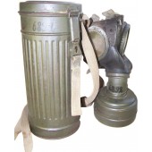 WW2 period German Wehrmacht or Waffen SS gasmask with canister