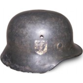 M35 enkele sticker SS helm, slagveld gevonden in het moeras bij Narva