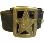 Cinturón M 35 con hebilla de estrella para oficiales de la RKKA