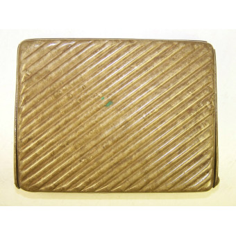 Soviet Russian cigarette case, celluloid made. Espenlaub militaria