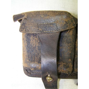 RKKA combat worn brown leather ammo pouch.. Espenlaub militaria