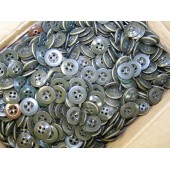 Bottoni di plastica verde cachi 14 mm