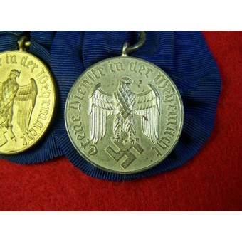 2 Medals for Service in Wehrmacht: for 4 years and for 12 years.. Espenlaub militaria