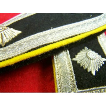 Waffen SS Private Aankoop schouderbanden voor obesscharfuhrer van signalen. Espenlaub militaria