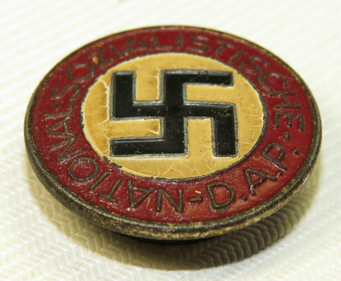 Nazi party badge, M1/120 RZM, buttonhole variant.