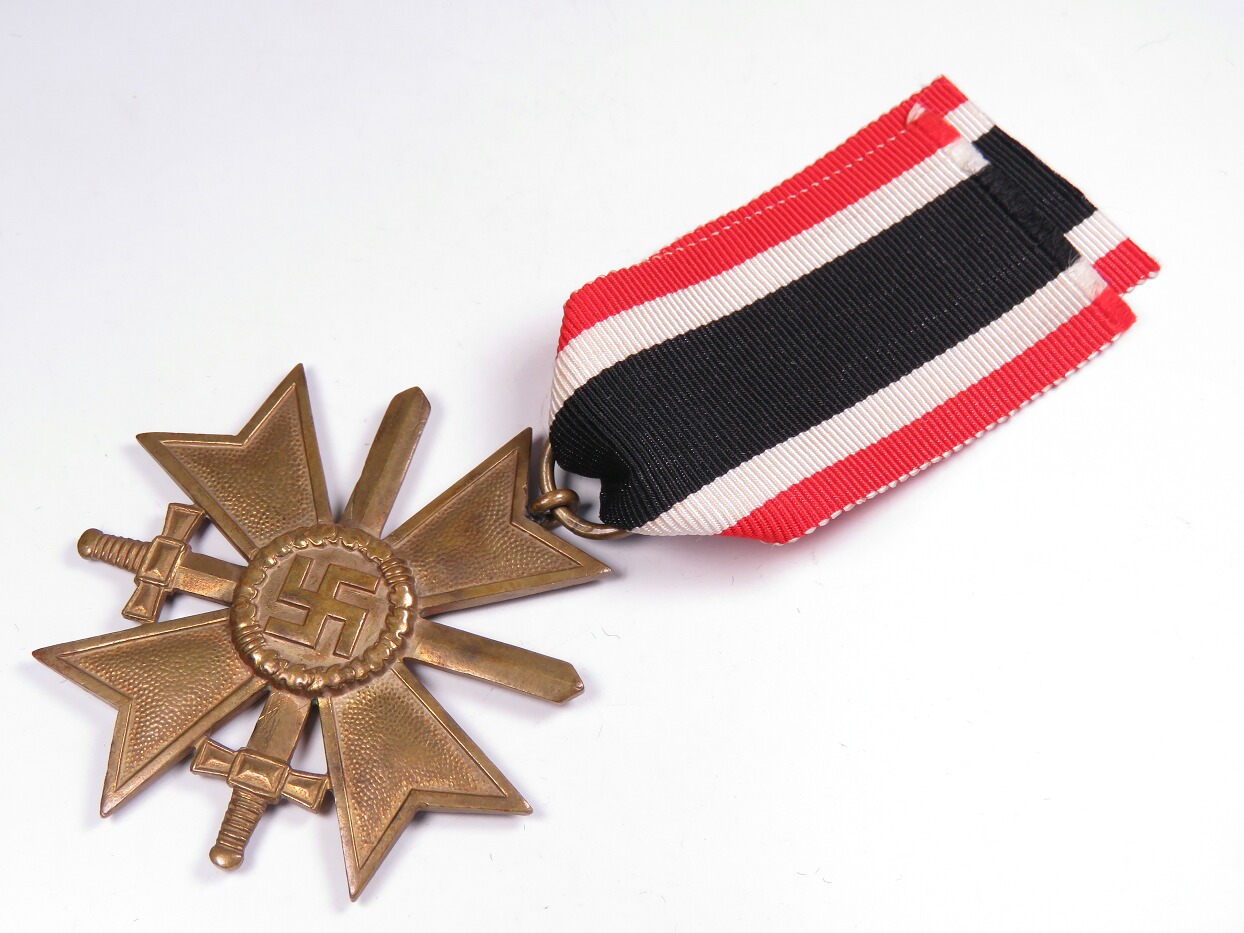 1939 German War Merit Cross with swords, bronze